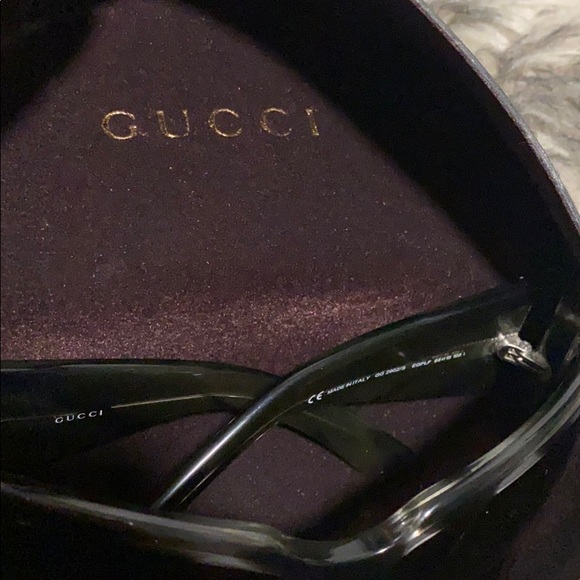 Donated - Authentic Gucci Women’s Sunglasses - Picture 6 of 8